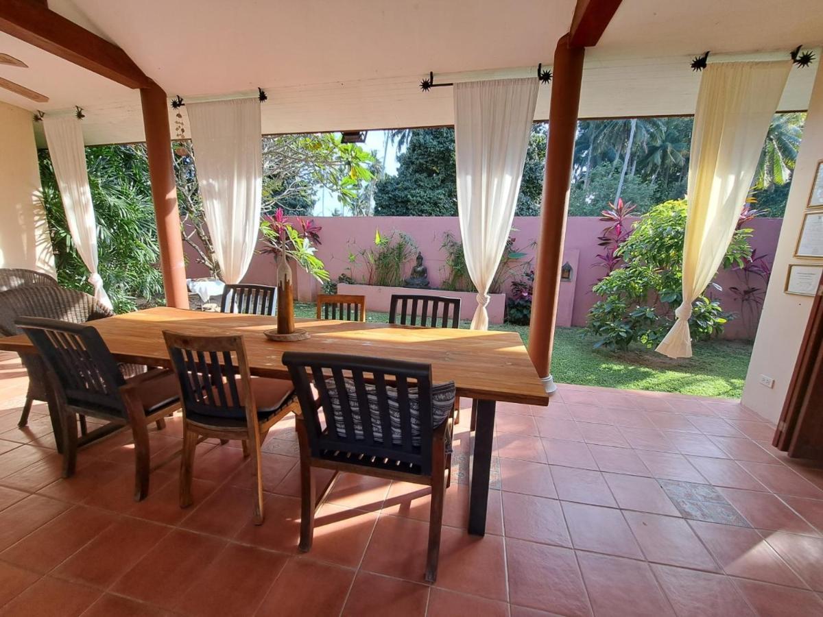 Laura Guest House-Adult Only- Hua Thanon  Екстер'єр фото